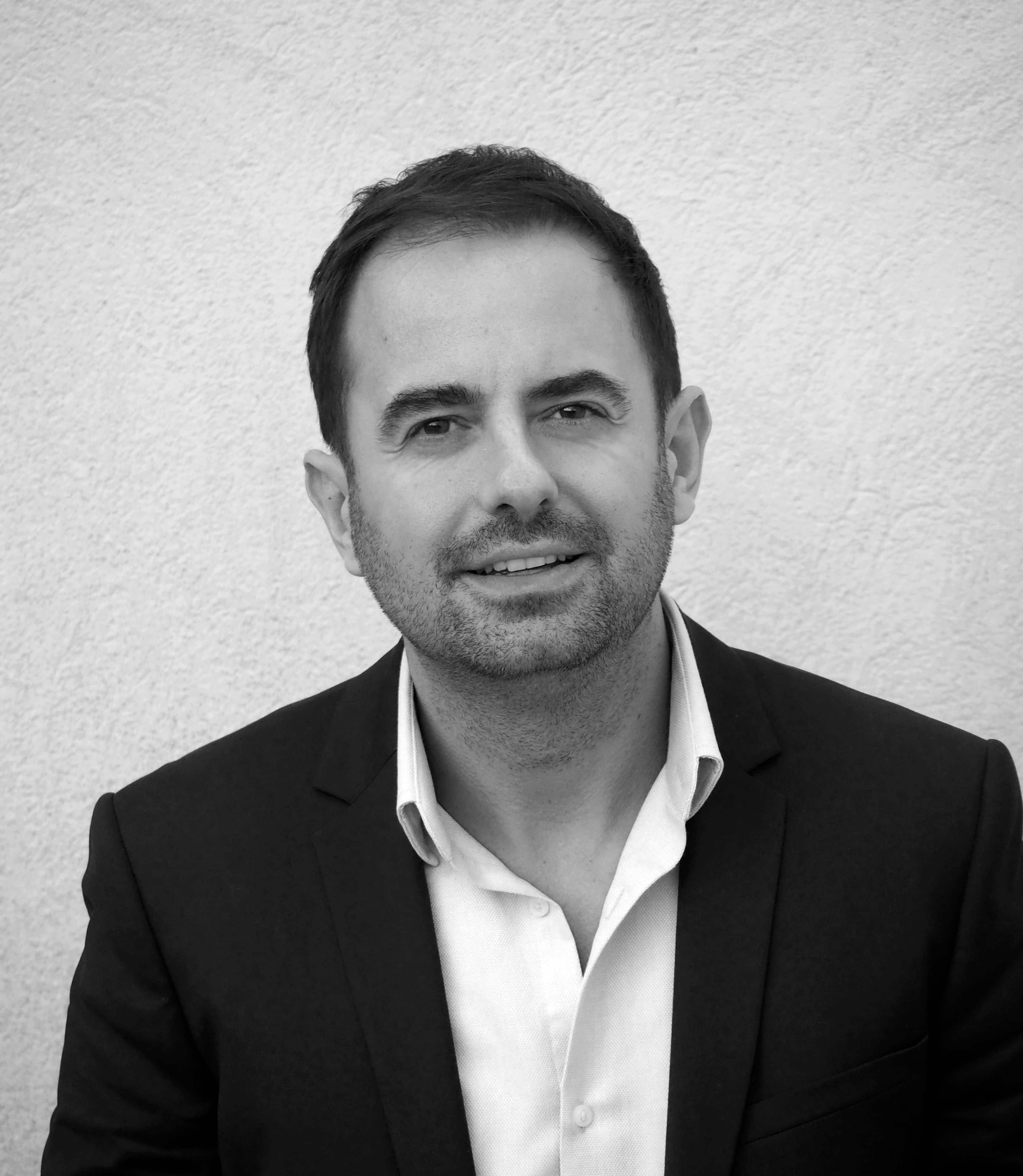 Julien - CEO & Développeur